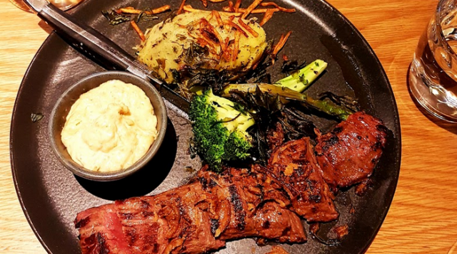 Perusasioiden äärellä flänkkärin kera