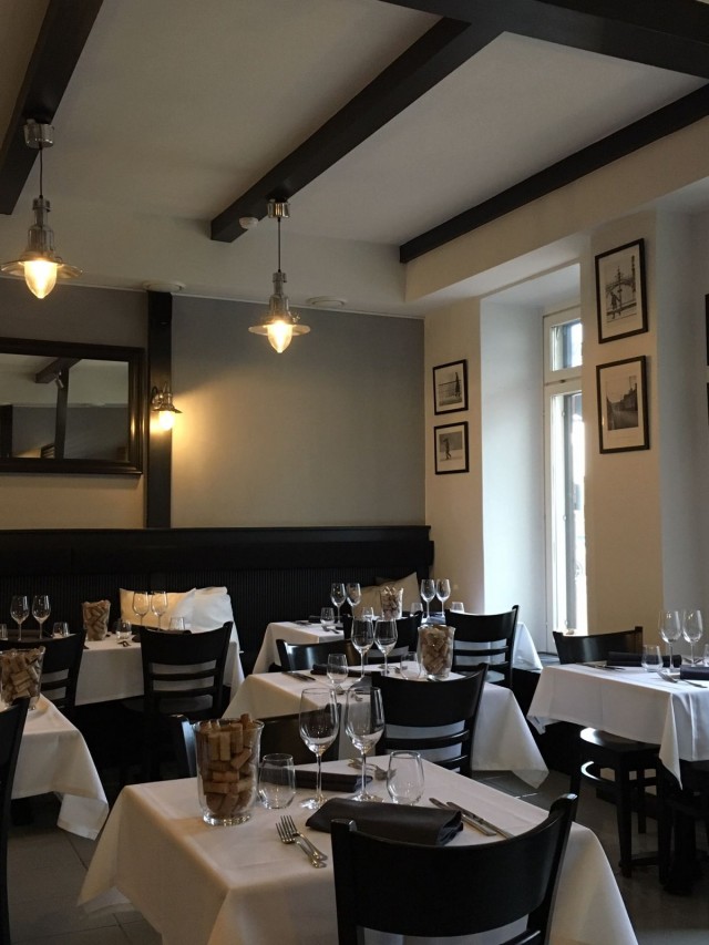 Kaunis ja tyylikäs sisustus.