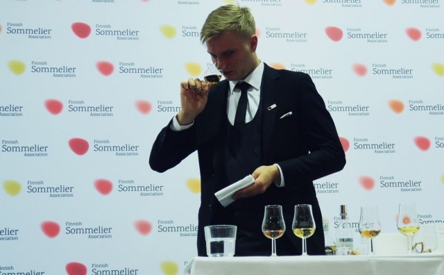 Suomen karsinnan finaalissa testattiin muun muassa viinien ja muiden alkoholijuomien tunnistamista.