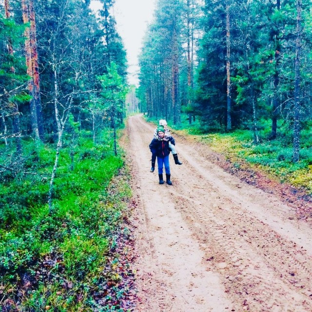 Vertaistuki. Auttamalla kaveria, autan samalla itseäni.