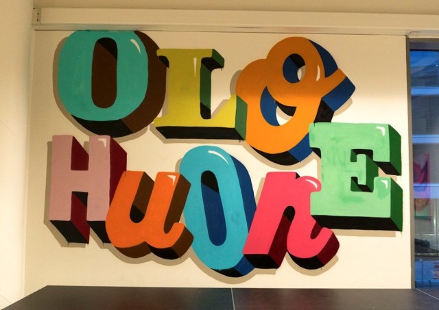 Olohuone avattiin Rediin viime vuoden lokakuussa.