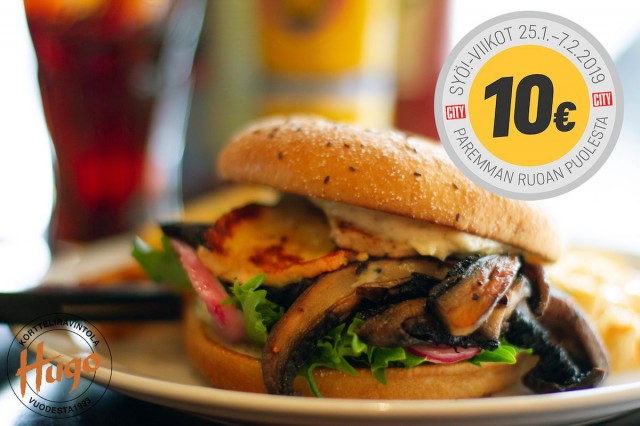 Kortteliravintola Hugon vegeburgerin välistä löytyy rapeaksi paistettua halloumia ja portobellosientä.