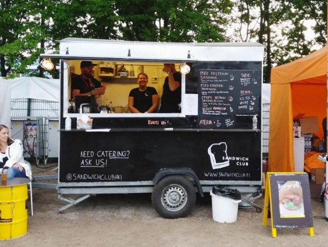 Sandwich Clubin ruokarekka on tuttu näky pääkaupunkiseudun tapahtumissa.