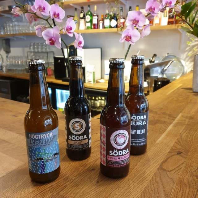 Söderin valikoimasta löytyy myös ruotsalaispanimo Södran oluita.