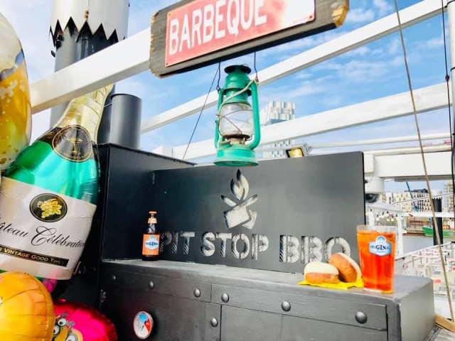 Pit Stop BBQ tuo kanadalaisen Chris Patonin grilliherkut myös helsinkiläisten ulottuville.