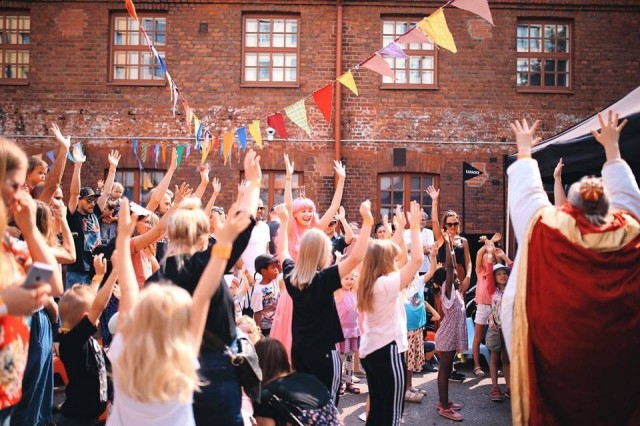 Skidit Festarit saa jengin nostamaan kädet ilmaan.