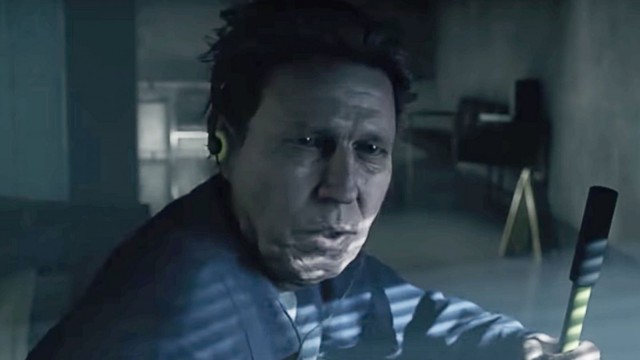 Martti Suosalo sai pelissä talonmiehen roolin.