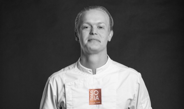 Viljami Broas valmistaa sesongin mukaista, kaunista ja ajatuksella valmistettua ruokaa, sellaista mitä haluaisi itsekin syödä.