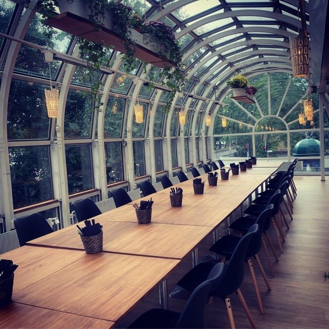 Siam Spicyn sisätiloista löytyy upea katettu terassi.