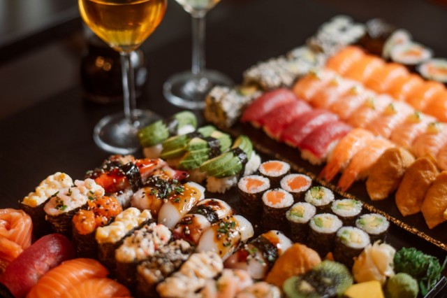 Monta palaa sä jaksat SYÖdä?