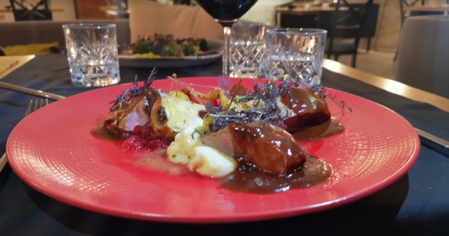 Hirveän hyvää hirveä