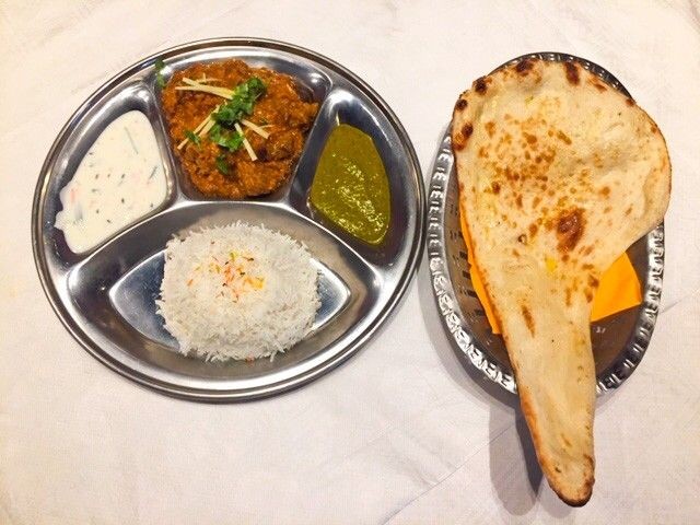 Nepalilainen ravintola Kasturi Mäkelänkadulla tarjoaa maukkaita ja raikkaita annoksia.