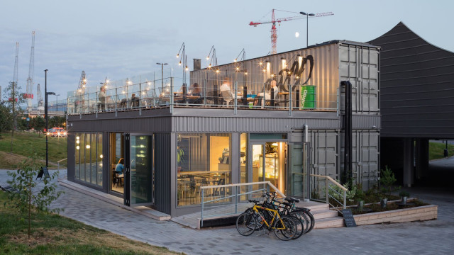 Konttiravintola Morton avasi ympäri vuoden toimivan ravintolan Helsinkiin loppuvuodesta 2020.