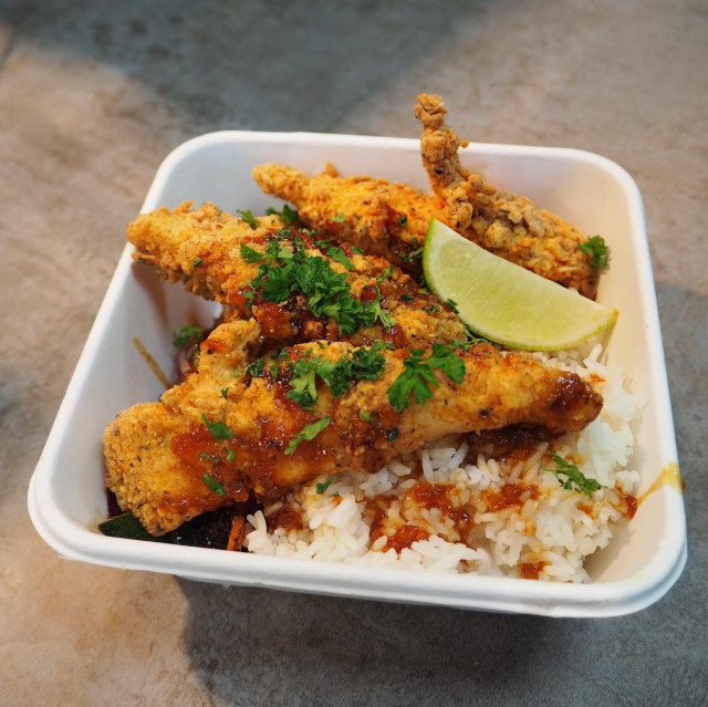 Lounaslistalta löytyy myös erilaisia bowleja.