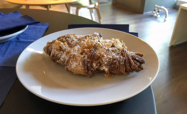 Mantelicroissantit ovat nousseet asiakkaiden keskuudessa suureen suosioon.