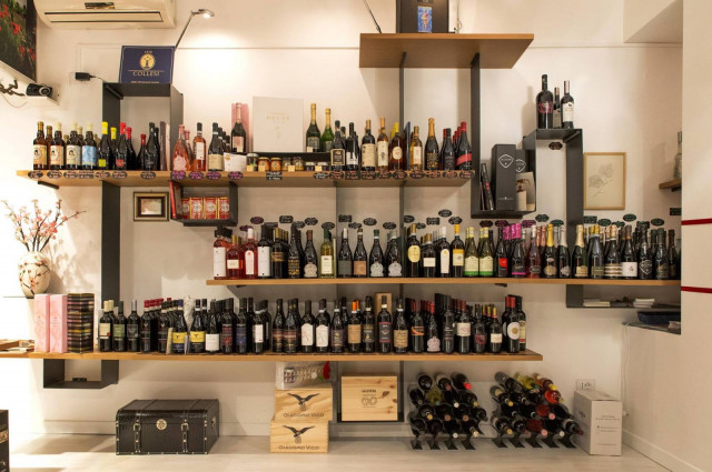 DottorVino tuo tarjolle harvinaisia laatuviinejä.