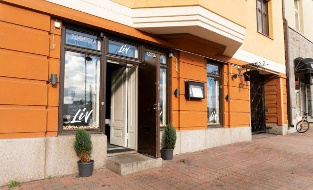 Ravintola LiV eurooppalaisen keittiön klassikoihin.