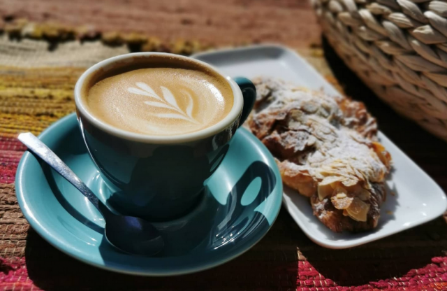 Sävy suhtautuu kahviin suurella intohimolla.