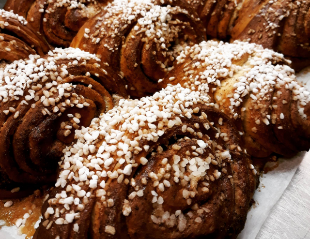 Ullaksen pullat maistuvat tilanteessa kuin tilanteessa!