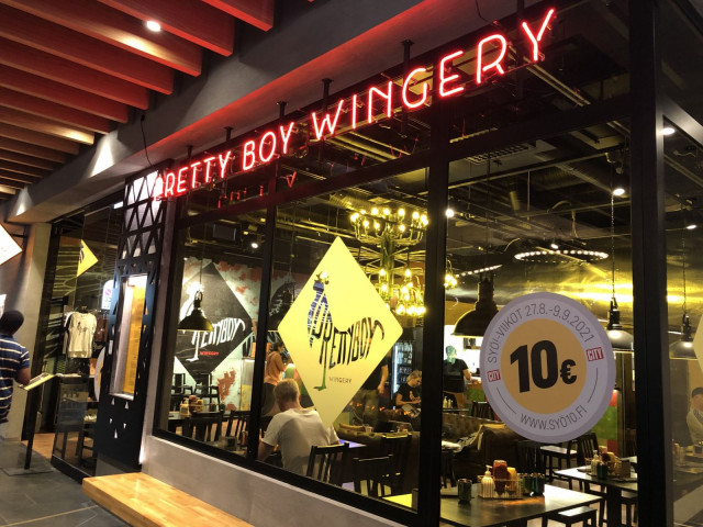 Pretty Boy WIngery sijaitsee M.E.E.T-ravintolamaailmassa.