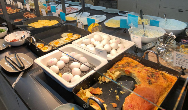 Grand Central Helsingin aamupalalta löytyy muun muassa kananmunaa neljällä (!) eri tavalla.