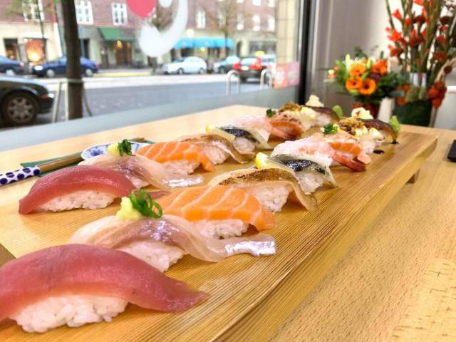 Pieni Sushi wagocoro sijaitsee Runeberginkadulla.