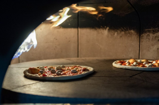 Napolilaista pizzaa kauppareissun lomassa - toimii!