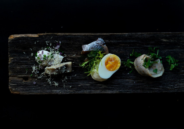 Ravintolan kalat pyydystetään omilta kalastusvesiltä.