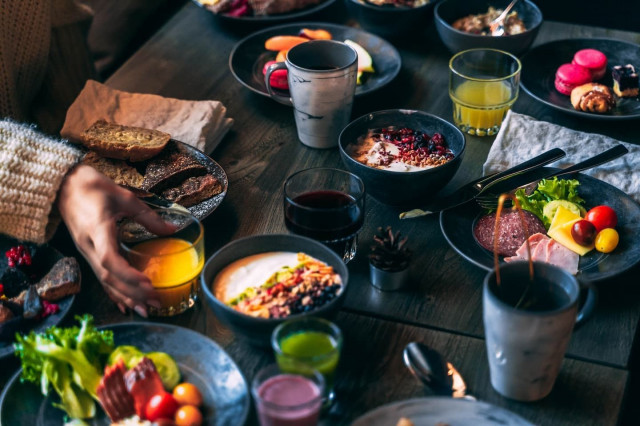 Lapland Hotelsin palkittua aamupalaa pääsee nauttimaan myös itsenäisyyspäivänä.
