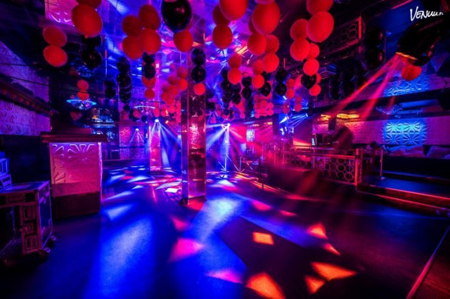 Onnela tanssitti 2000-luvun alussa.