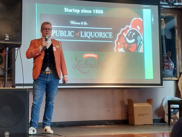 Kouvolan lakritsin Timo Nisula haaveilee, että heistä kasvaisi maailman suurin lakritsifirma.