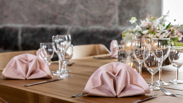 Kirkkonummen joululounailla ja -illallisilla tunnelma on kohdillaan.