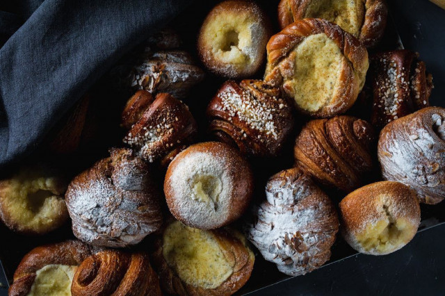 Suussasulavat pullat ja croissantit ovat Patisserie Teemu Auran suosituimpia herkkuja.