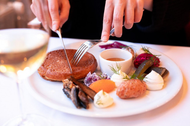 Bliniviikot ovat käynnistyneet monessa pääkaupunkiseudun ravintolassa.