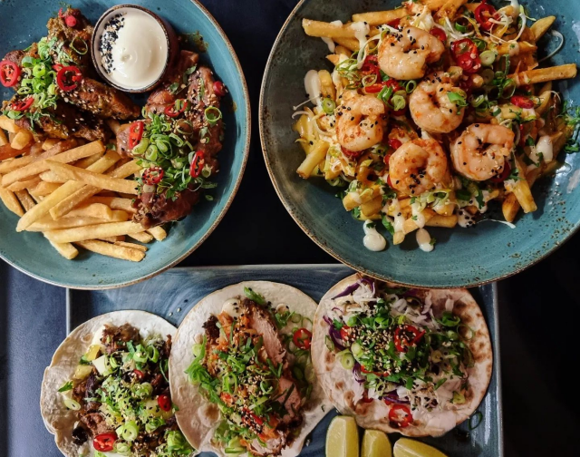 SYÖ!-viikkojen ajan pääset testaamaan kolmea herkullista annosta huokeaan 12 euron hintaan.