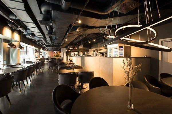 Kluuvikadulla sijaitseva Meilla Safars on SYÖ!-viikoilla ensimmäistä kertaa mukana.