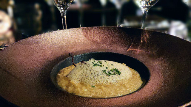 Herkullinen tattirisotto osterivinokkailla