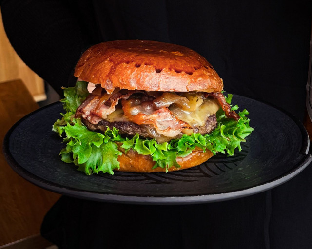 TLB Triplan spesiaali iskee jokaisen lihan ystävän hermoon.