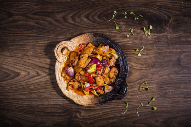 Käsintehdyt kiinalaiset makuelämykset ovat tämän SYÖ!-uutuuden juttu.