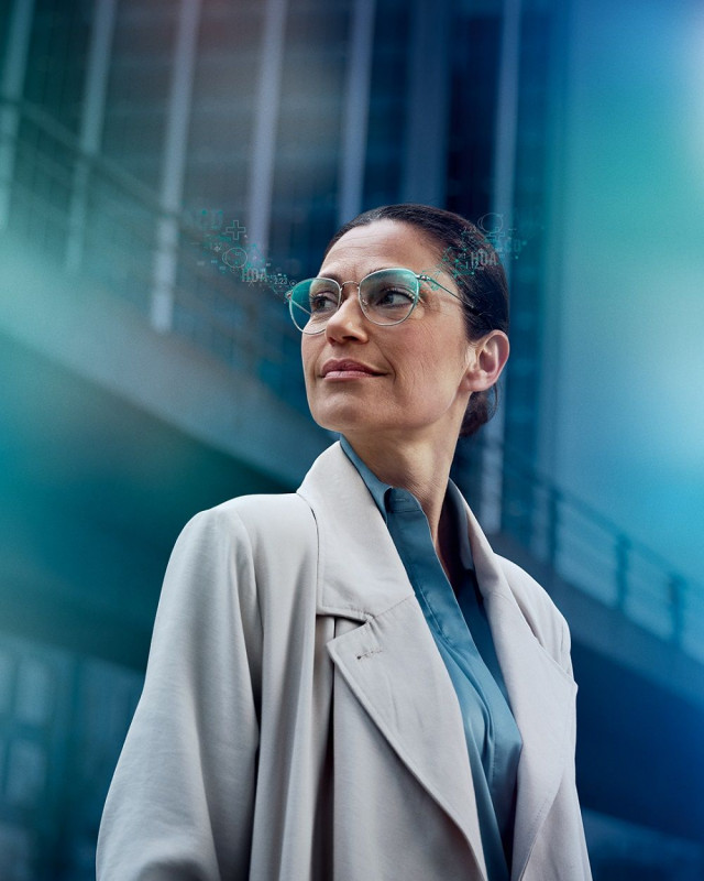 Tròng kính Essilor - Ảnh: 2