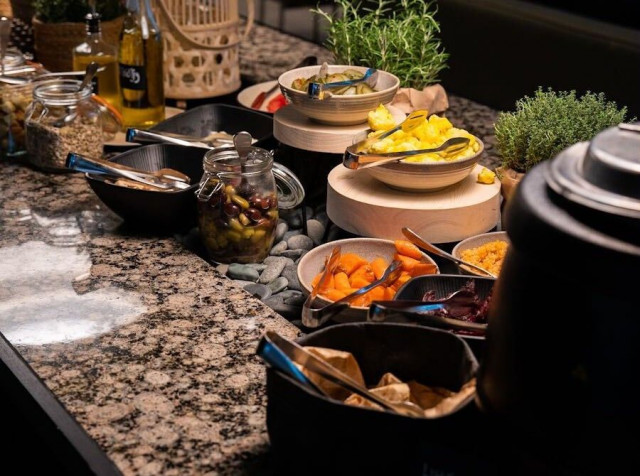 Bistro ELOssa vappu sujuu herkullisissa ja iloisissa tunnelmissa.