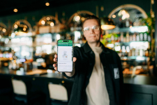 Ravintoloitsija Juha Eskelinen on ollut tyytyväinen TableOnline-pöytävarauspalveluun.