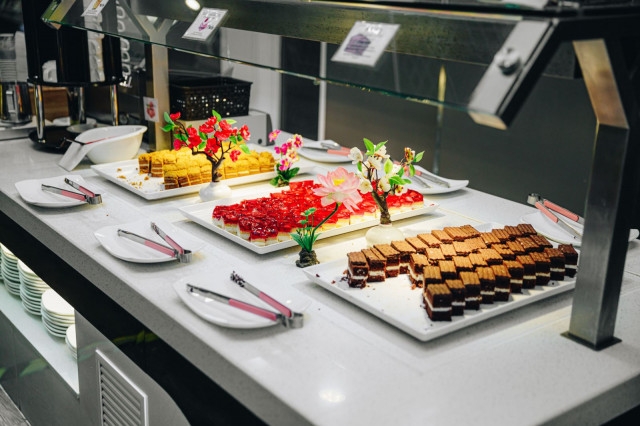 Aina mahaan mahtuu vähän jälkiruokaa, vai mitä?