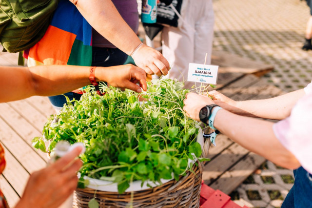 Flow’n viime vuosina tekemät hiili- ja materiaalijalanjälkilaskelmat ovat osoittaneet, että ruoka on tärkeässä roolissa hillitessä luontokadon ja ilmastonmuutoksen haittoja.