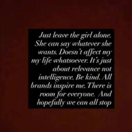 Kuvakaappaus Selenan vastakaneetista Instagramin tarinat-osiossa. Tarinat katoavat aina 24 tunnin jälkeen.