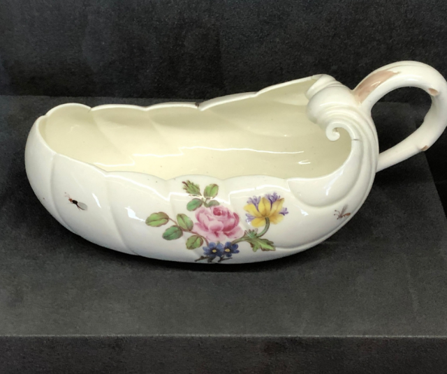 Bourdaloue - huomaamattomaan pissailuun.