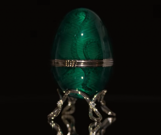 Kuvakaappaus videolta, jolla esiteltiin munan valmistusvaiheita.