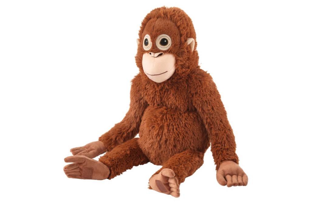 DJUNGELSKOG-pehmoleluapina istumassa.